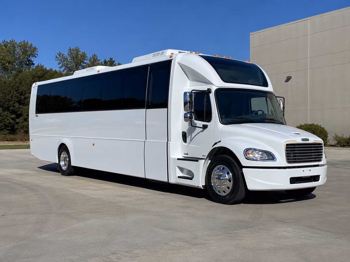 Greensboro Winery Tour & Pub Crawl Transportation